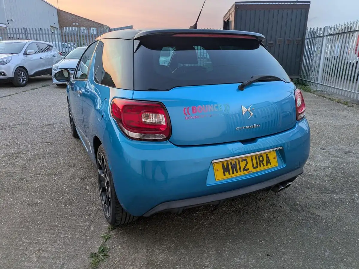 2012-citroen-ds3-16e-hdi-dsport-big-8