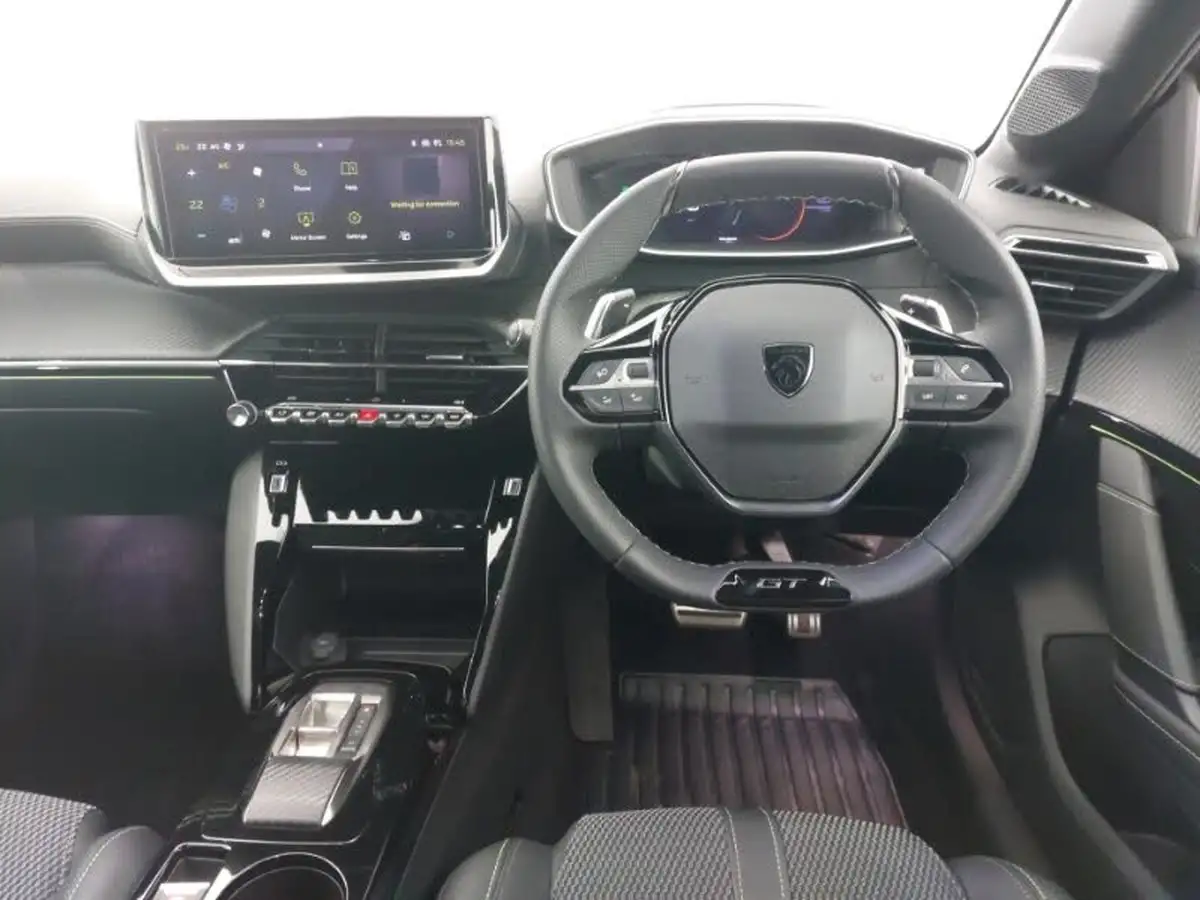 2024-peugeot-208-12-puretech-gt-136ps-hybrid-e-dsc6-big-6