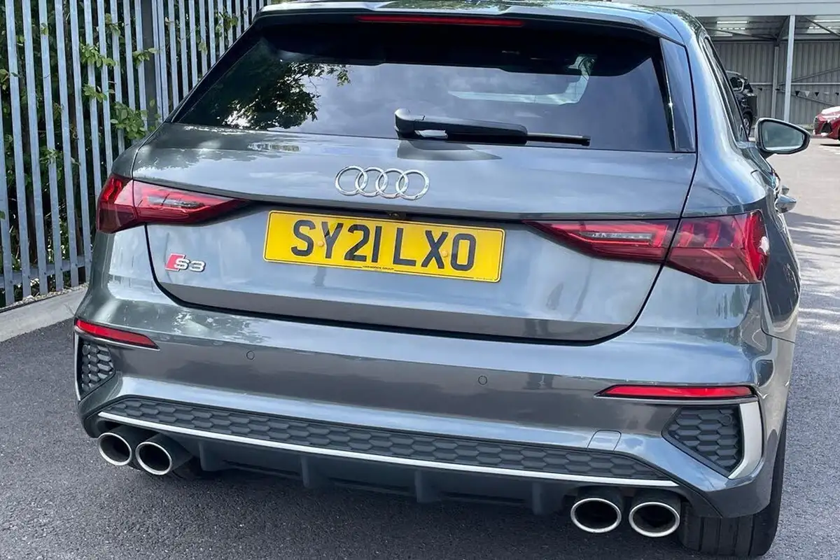 2021-audi-s3-20-tfsi-sportback-5d-big-51