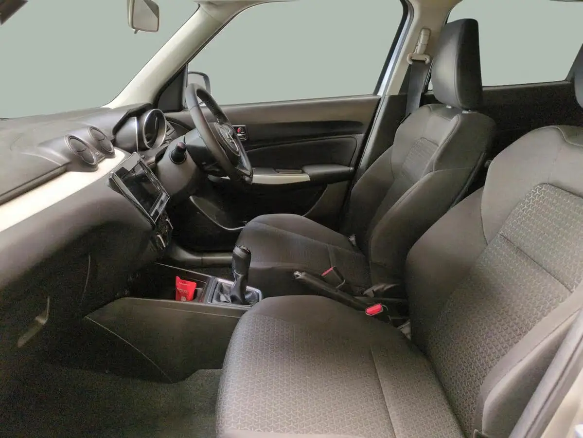 2017-suzuki-swift-10-boosterjet-sz-t-big-2
