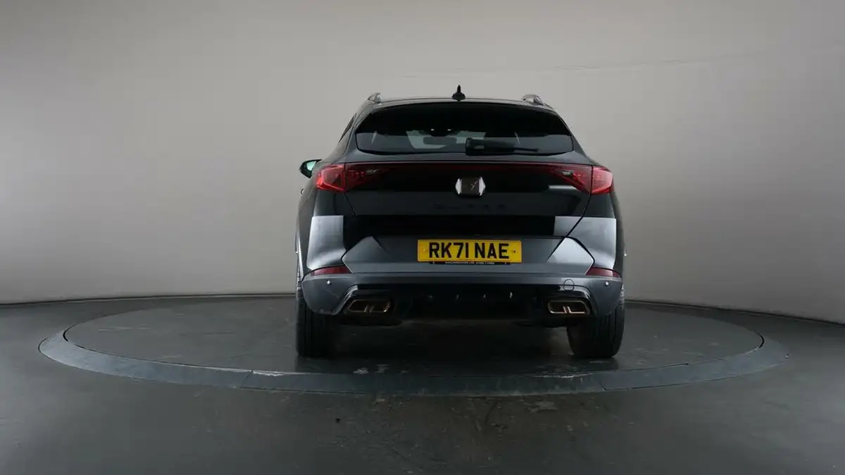 2021-cupra-formentor-14-e-hybrid-vz2-big-32