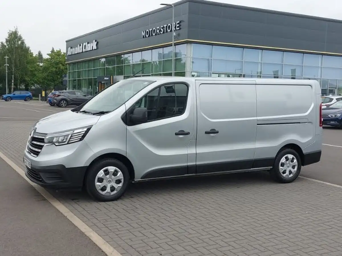 2023-renault-trafic-20dci-ll30-130-advance-eu6d-panel-big-3