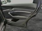 2021-audi-e-tron-50e-technik-station-wagon-small-38