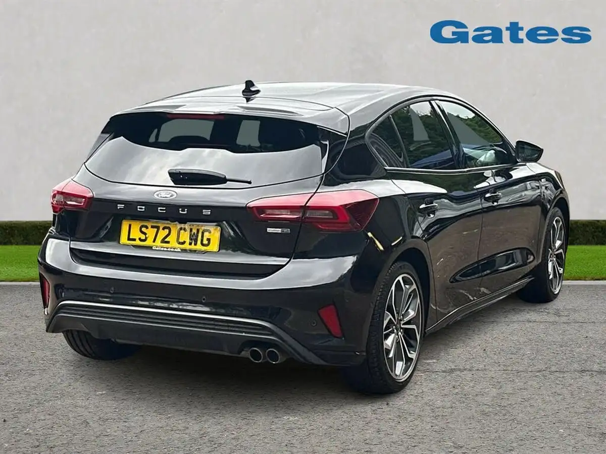 2022-ford-focus-10t-st-line-vignale-155ps-hybrid-mhev-hatchback-big-6