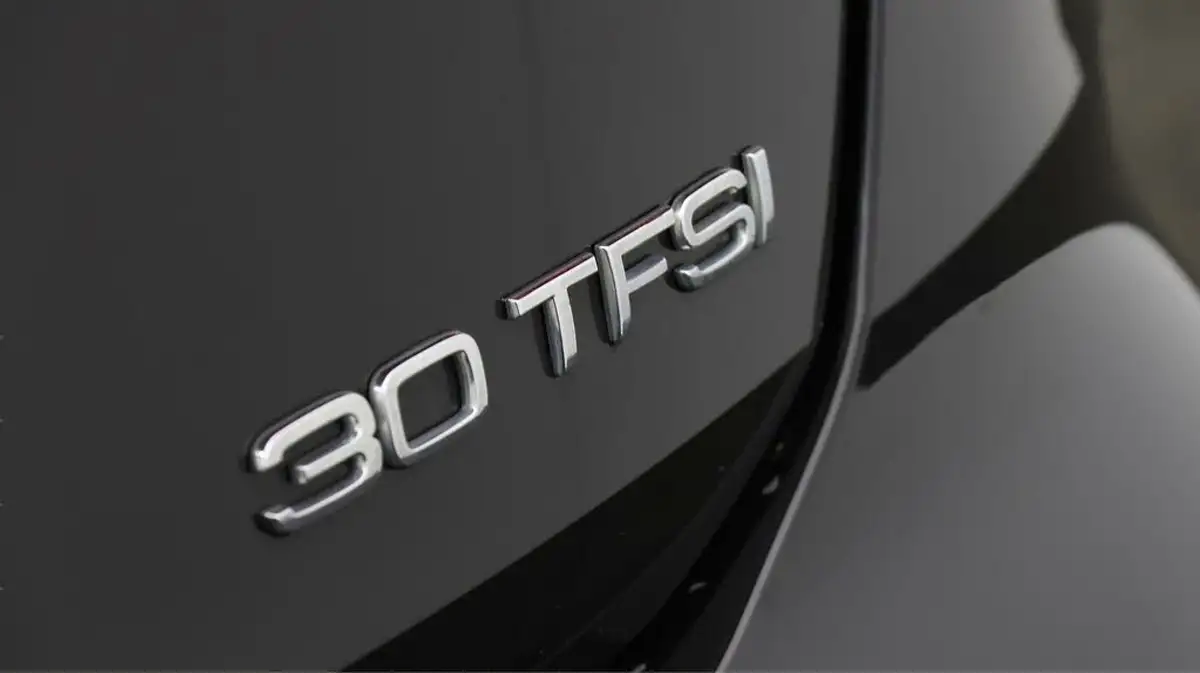 2022-audi-a3-10-30-tfsi-s-line-sportback-5d-big-22