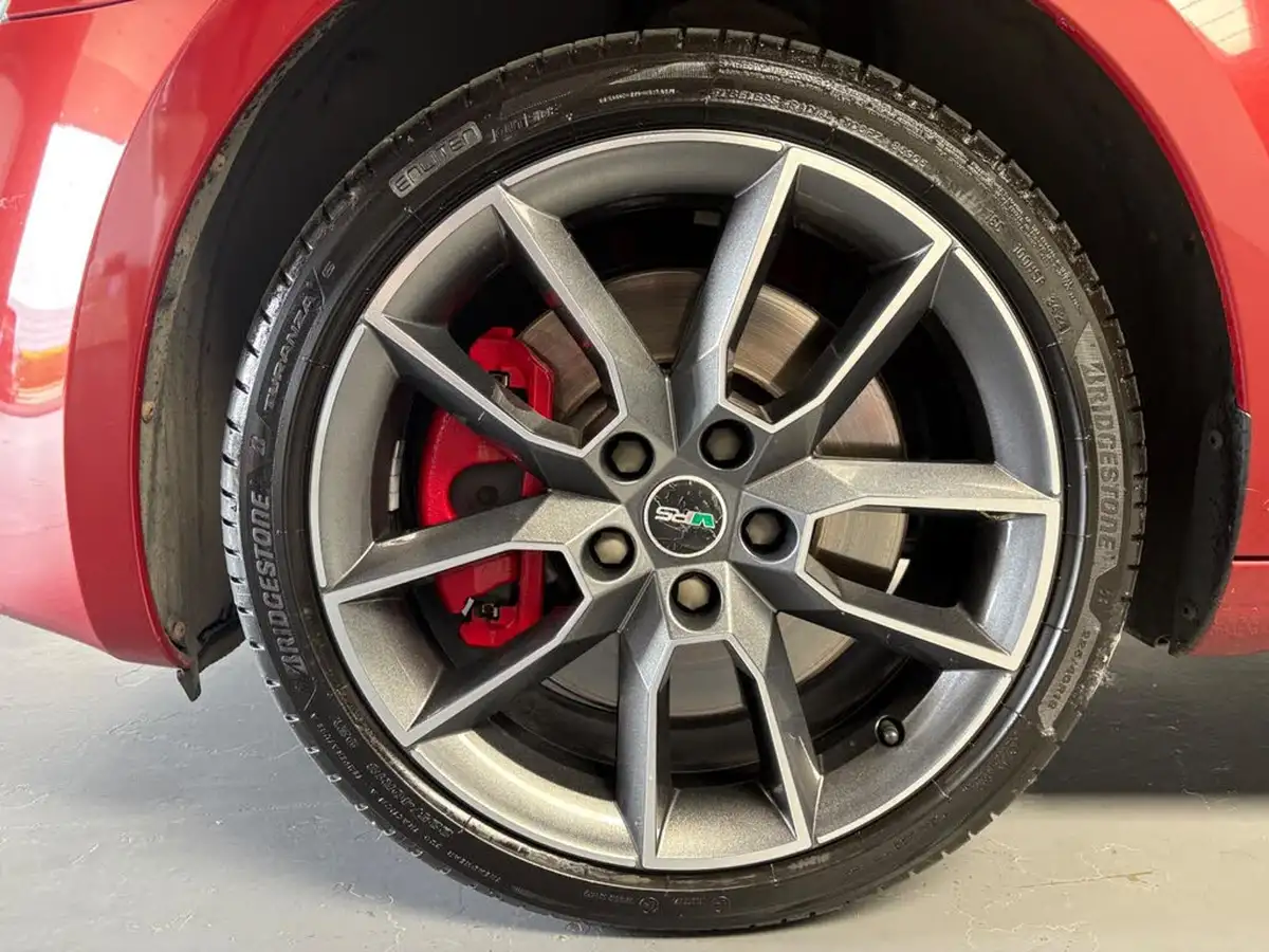 2013-skoda-octavia-20tdi-vrs-184ps-estate-big-14