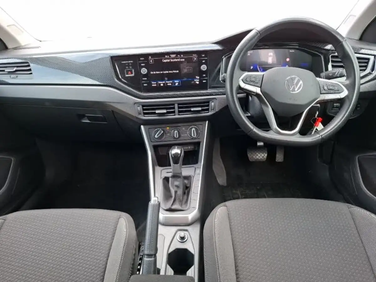 2024-volkswagen-polo-10-tsi-match-dsg-big-2
