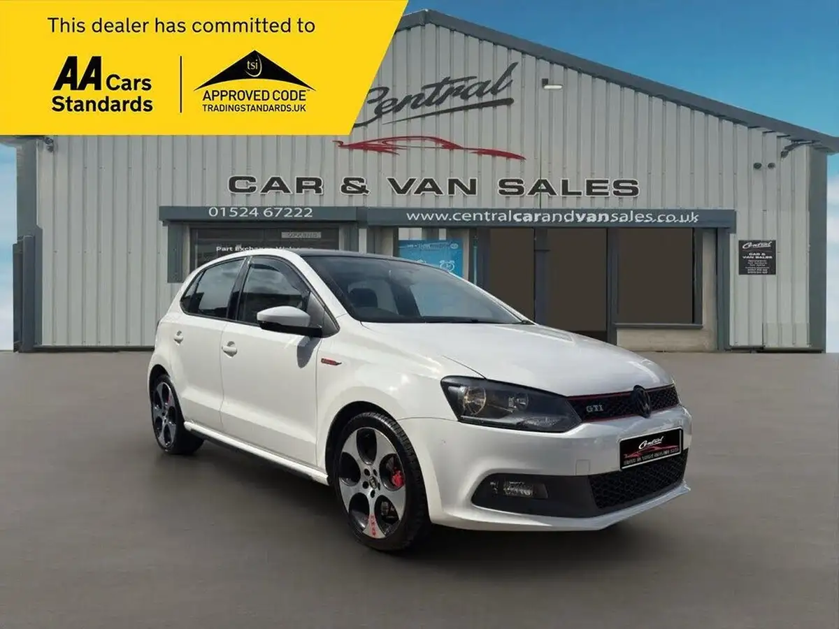 2014-volkswagen-polo-14-gti-5d-big-0