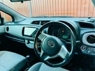 2011-toyota-yaris-small-12