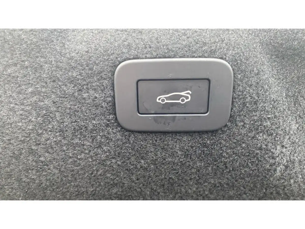 2024-jaguar-xe-20-d200-r-dynamic-s-big-27