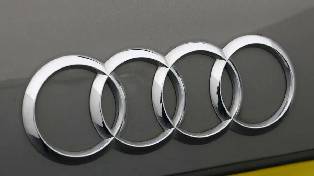 2019-audi-a1-20-40-tfsi-s-line-competition-big-32