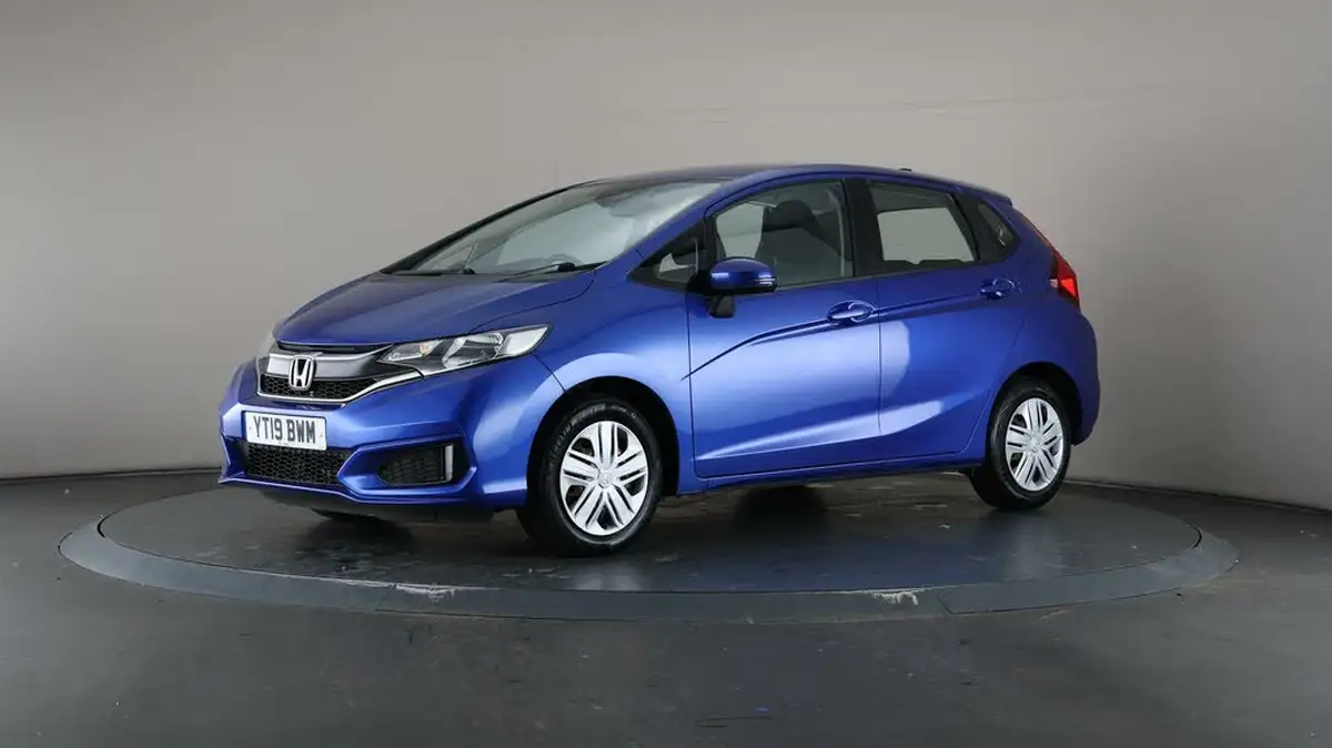 2019-honda-jazz-13-i-vtec-s-big-40