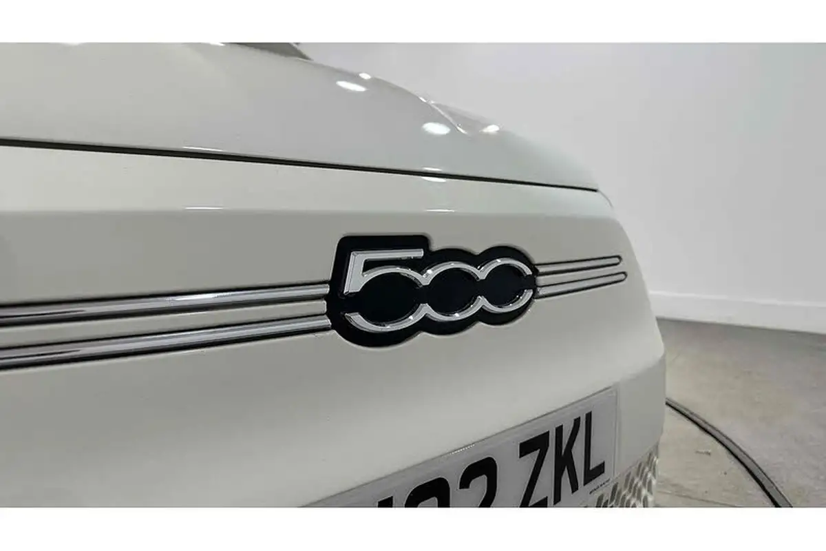 2022-fiat-500-e-icon-117bhp-big-20