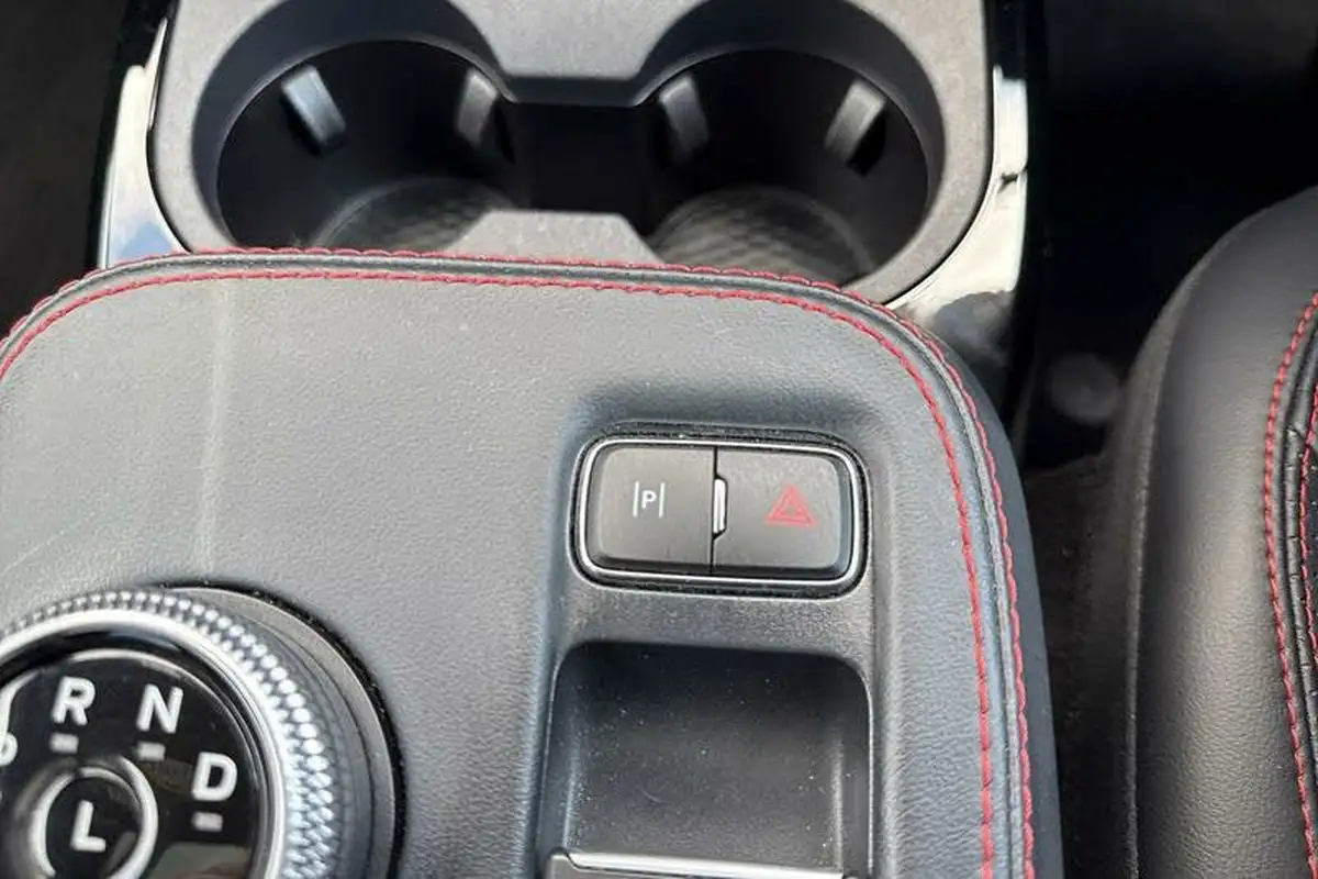2022-ford-mustang-mach-e-e-extended-range-351ps-awd-big-30