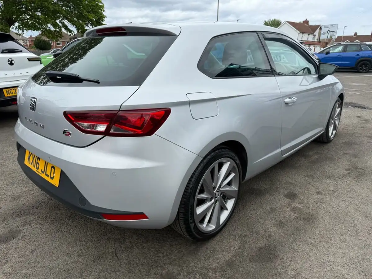 2016-seat-leon-14-fr-tech-pack-ecotsi-sportcoupe-3d-1390cc-dsg-big-24