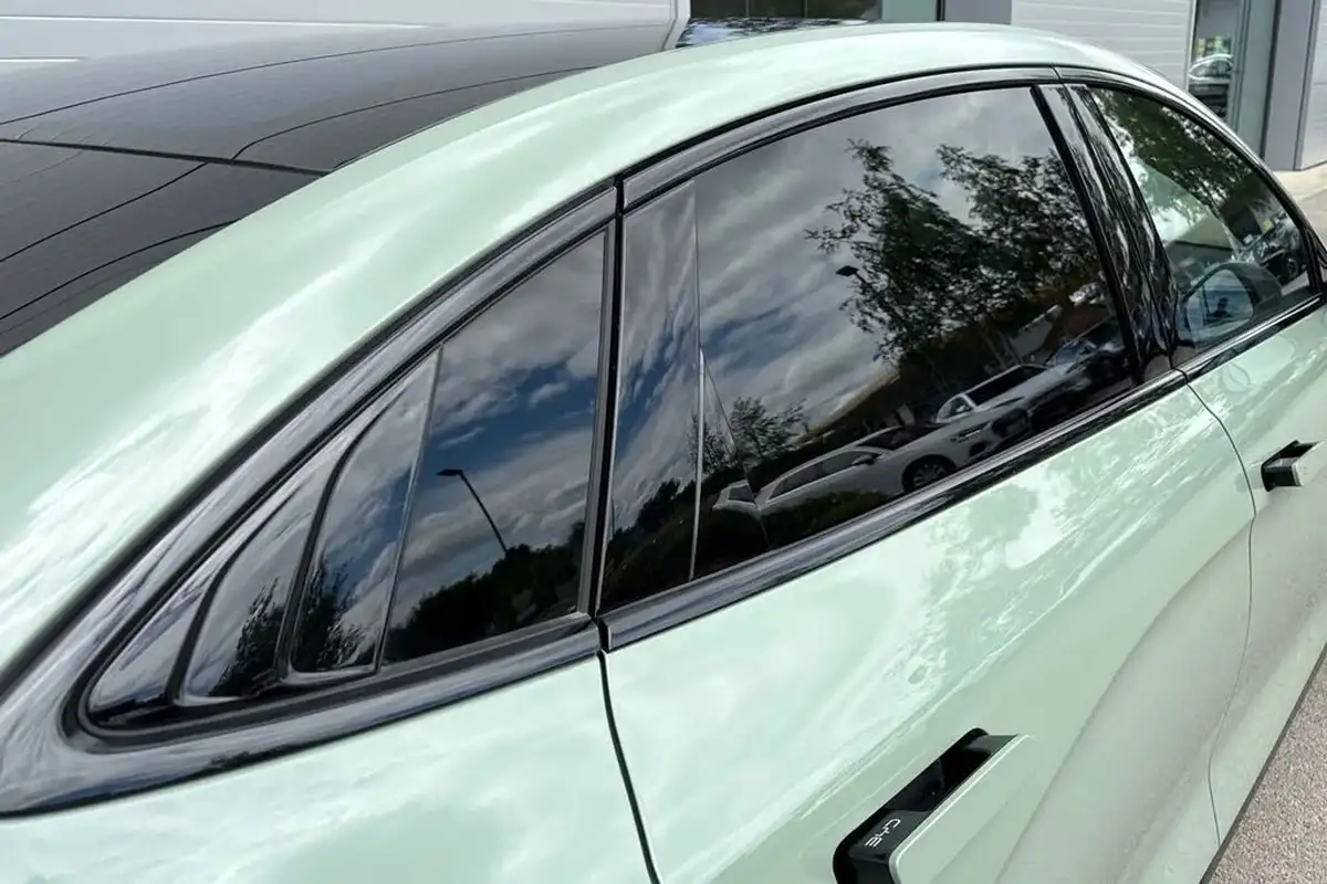 2025-byd-seal-e-design-big-30