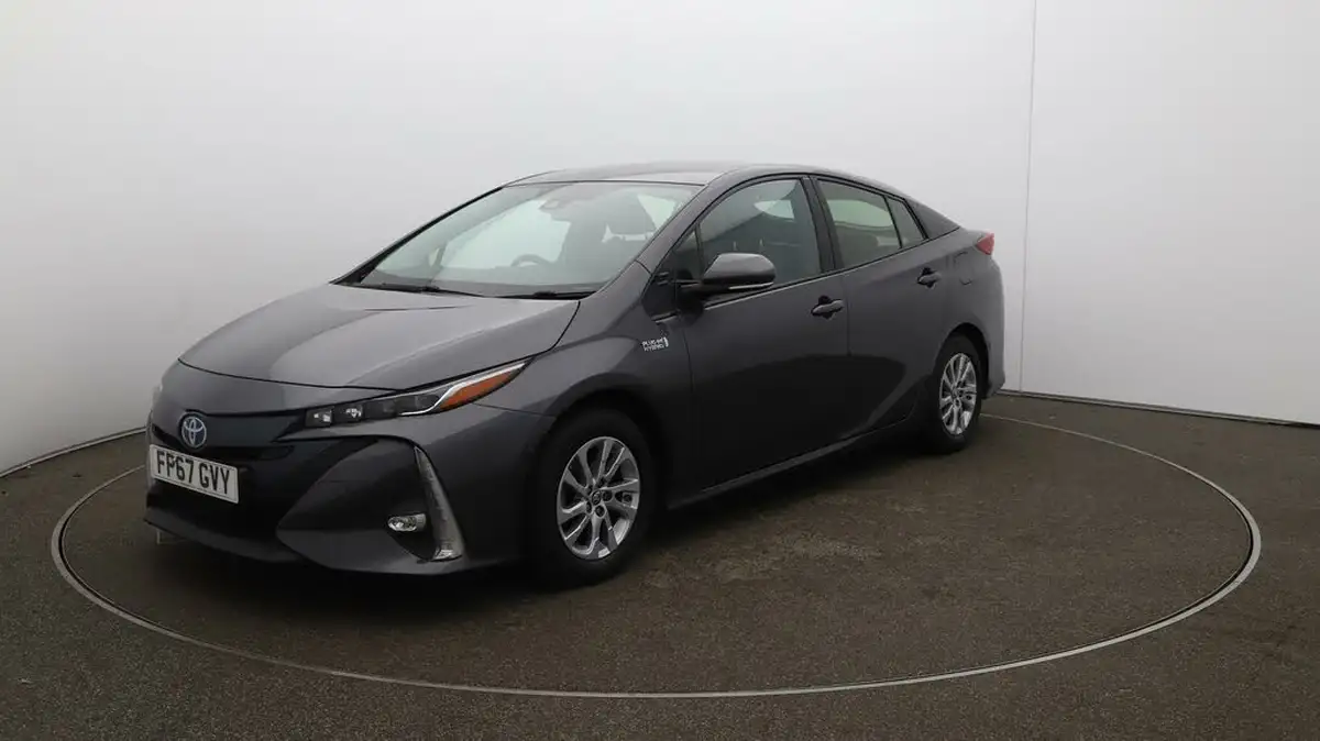 2017-toyota-prius-18-vvt-i-excel-plug-in-big-68