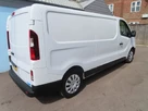 2021-renault-trafic-20dci-ll30-energy-120-business-panel-small-2