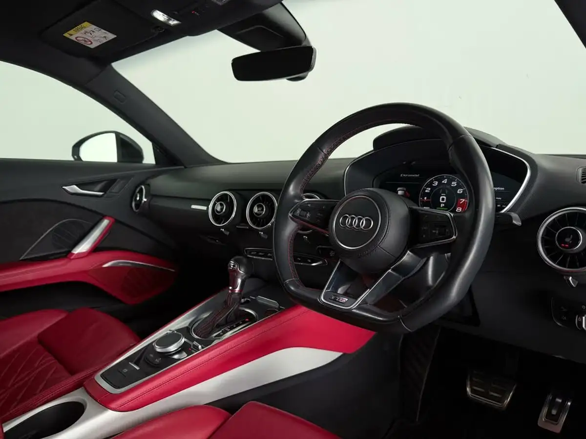 2017-audi-tts-20-tfsi-quattro-tts-black-edition-coupe-s-tronic-big-13