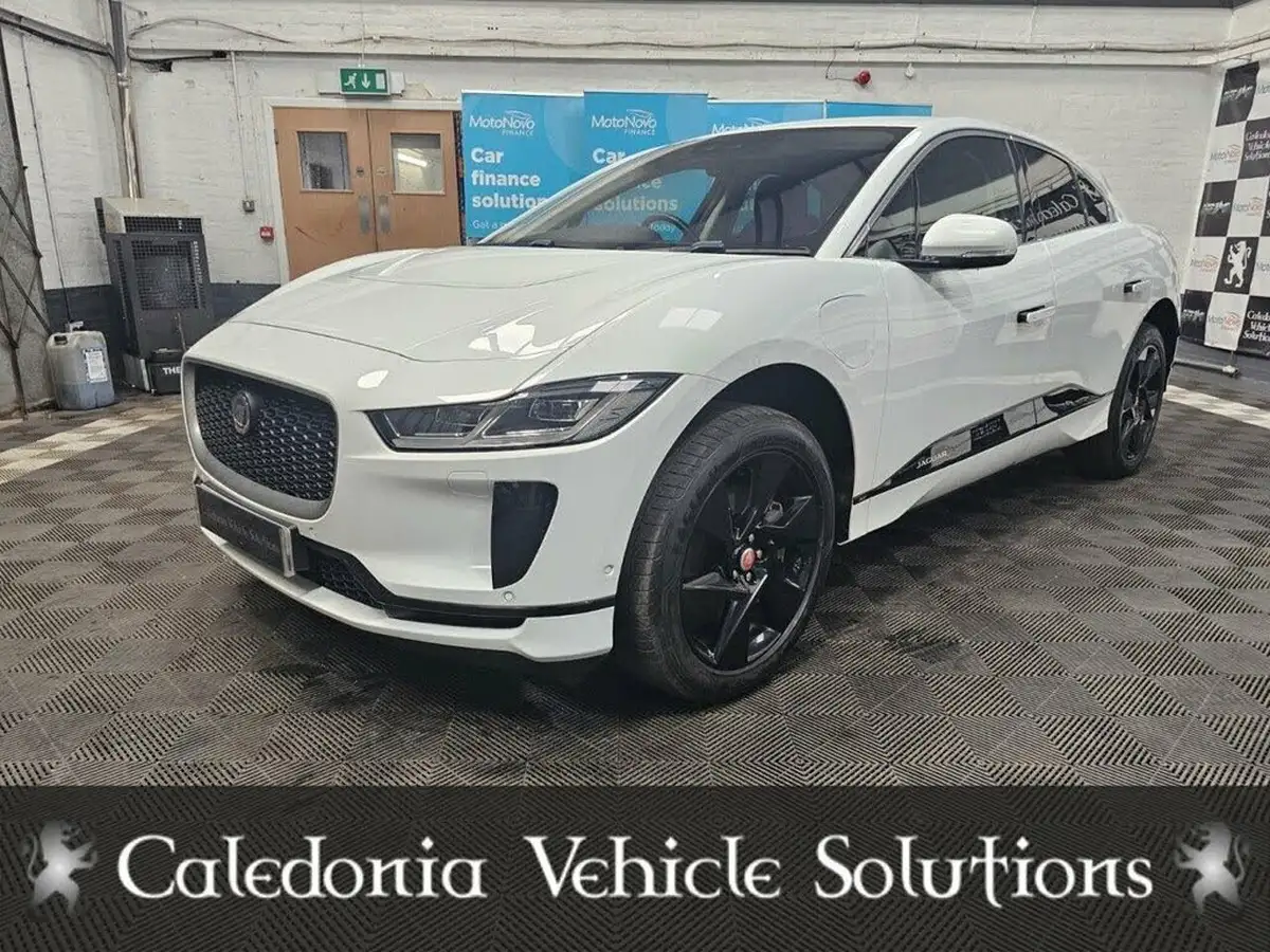 2019-jaguar-i-pace-ev400-se-big-61