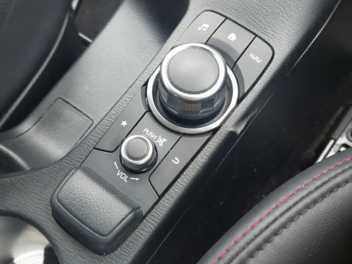 2018-mazda-cx-3-20-sport-nav-120ps-2wdss-big-15