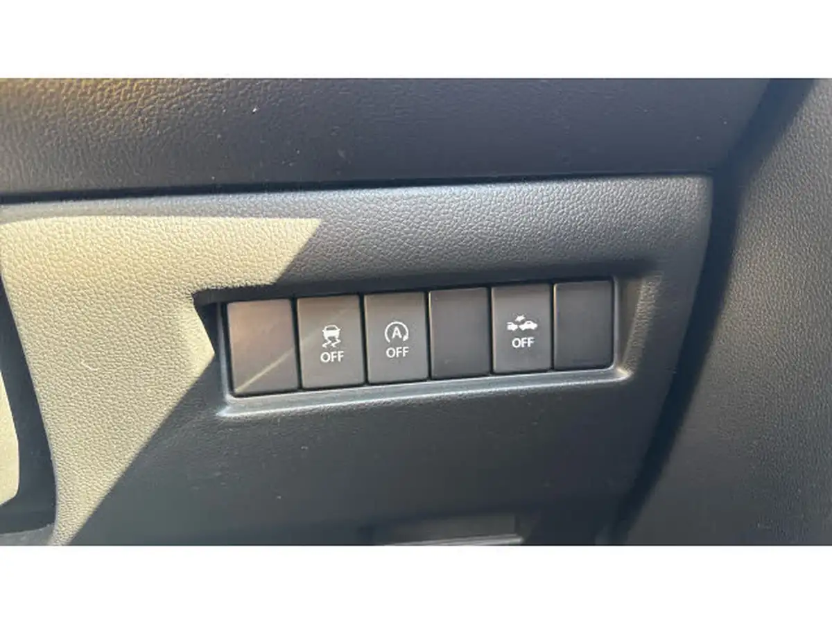 2021-suzuki-swift-12-dualjet-sz-l-big-23