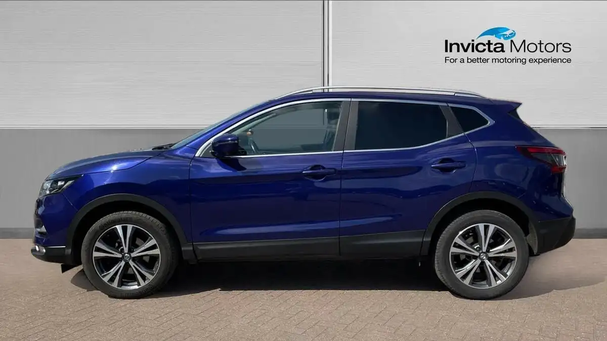2017-nissan-qashqai-12-dig-t-n-connecta-glass-roof-pack-xtronic-cvt-big-5