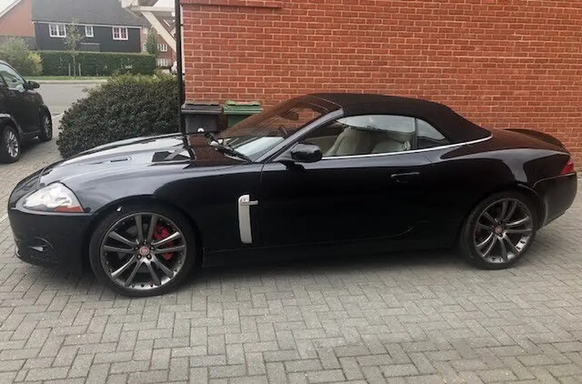 2008-jaguar-xkr-42-convertible-big-7