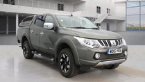 2015 Mitsubishi L200 2.4DI-D Barbarian auto
