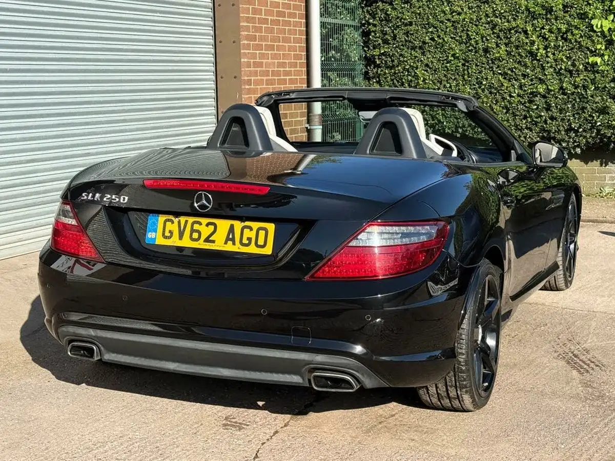 2012-mercedes-benz-slk-18-slk250-amg-sport-204bhp-blue-f-ss-7g-tronic-plus-big-78