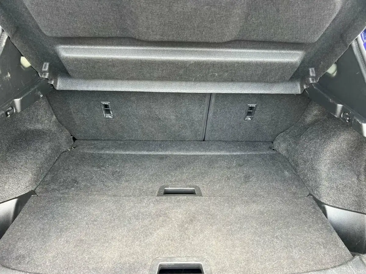 2016-nissan-qashqai-15dci-n-connecta-99g-big-11