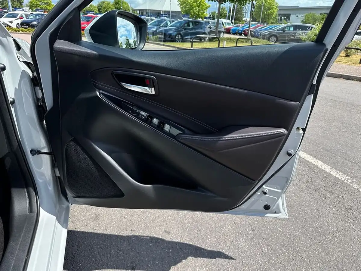 2018-mazda-mazda2-15-gt-sport-nav-115ps-ss-big-34