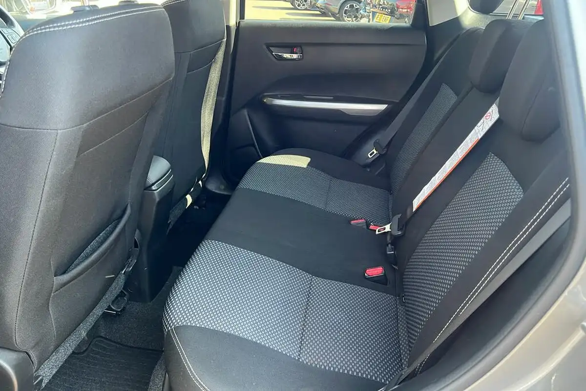 2022-suzuki-vitara-14-boosterjet-sz-t-big-4