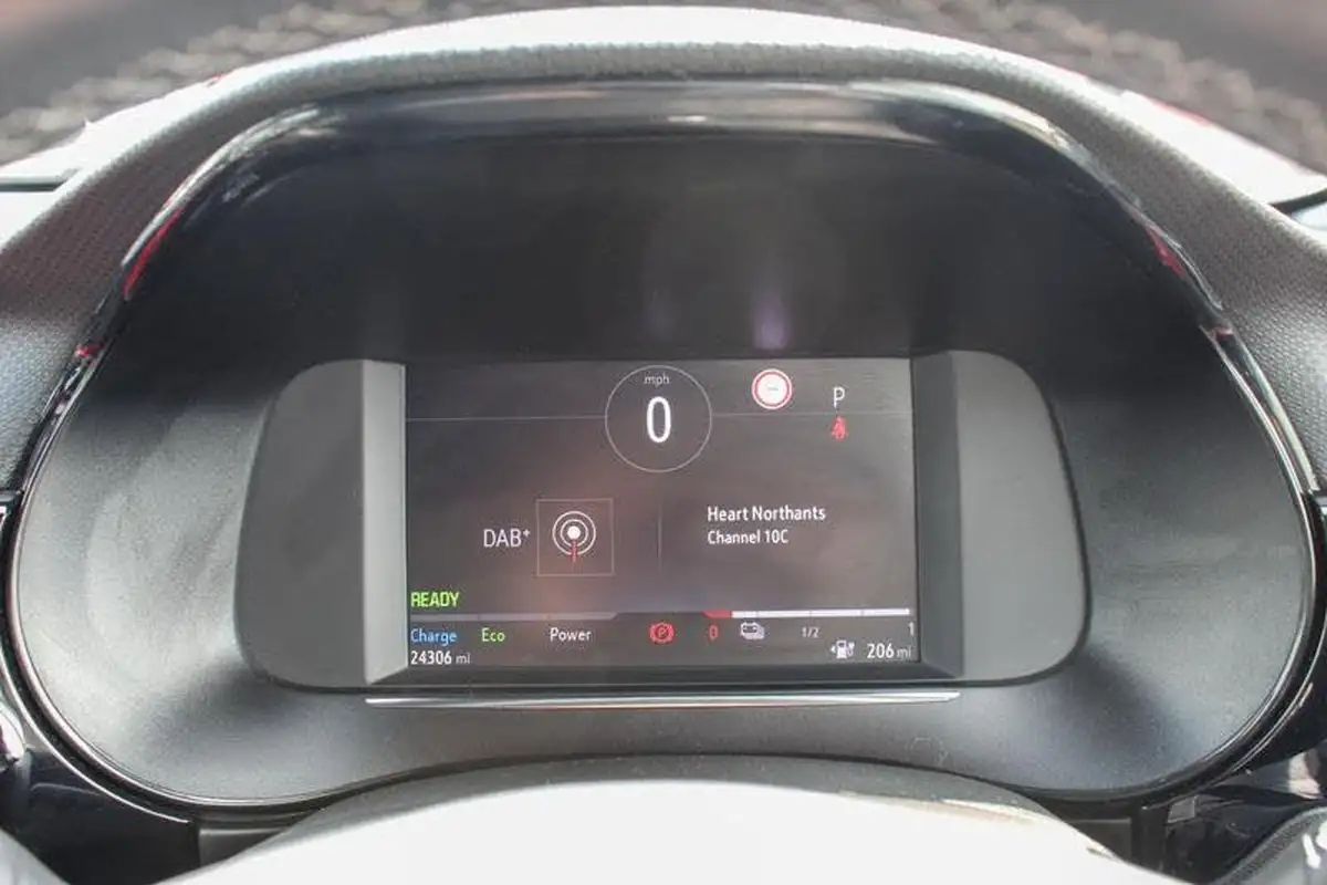 2022-vauxhall-corsa-e-gs-line-electric-big-29