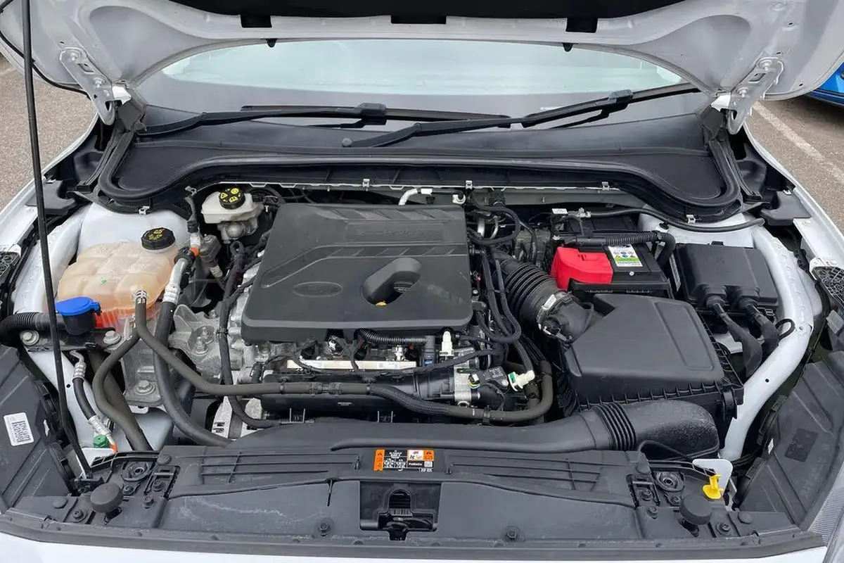 2019-ford-focus-15t-titanium-hatchback-big-27
