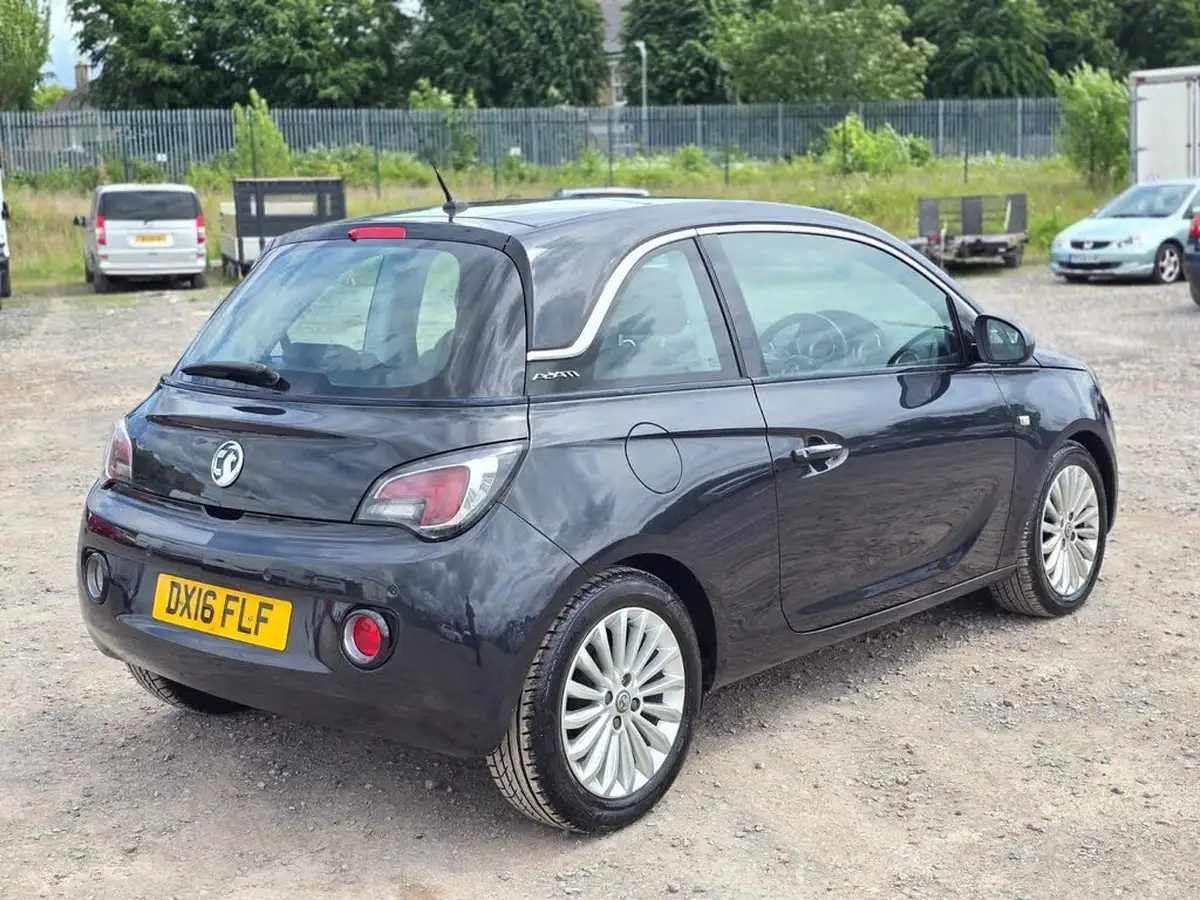 2016-vauxhall-adam-14i-vvt-16v-glam-87ps-ecoflex-easytronic-big-9