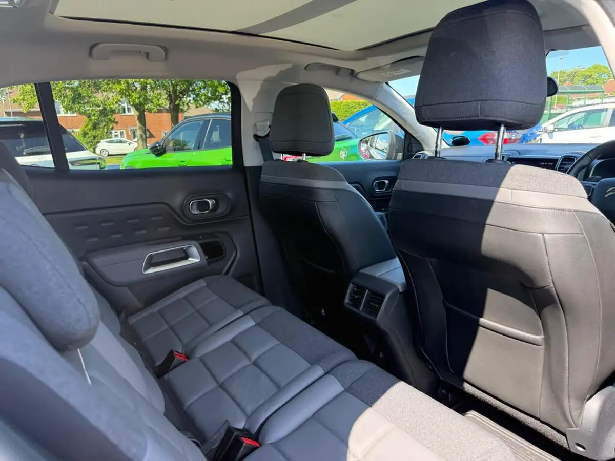 2019-citroen-c5-aircross-16-puretech-flair-plus-big-40