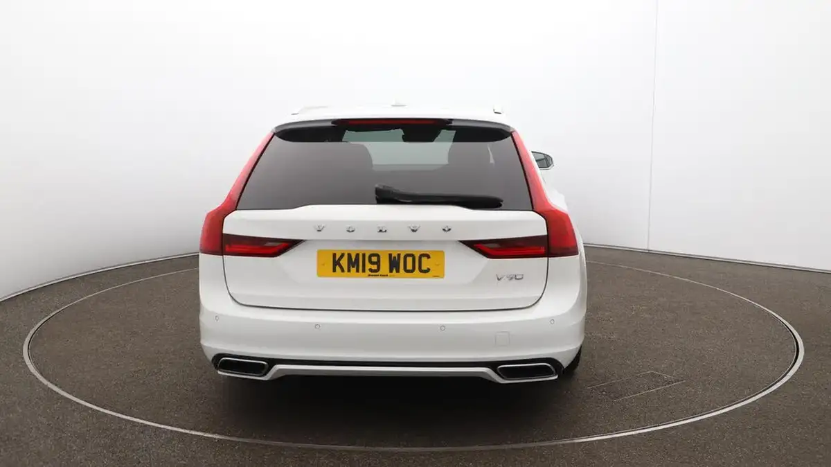 2019-volvo-v90-20td-d4-r-design-big-48