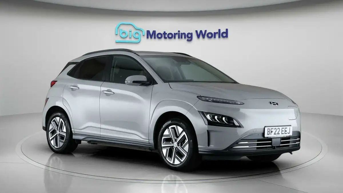 2022-hyundai-kona-e-premium-204ps-64kwh-7kw-obc-big-0