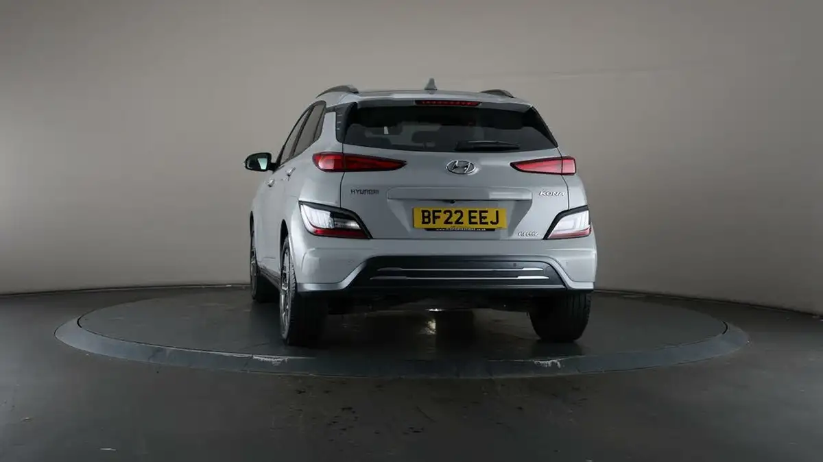 2022-hyundai-kona-e-premium-204ps-64kwh-7kw-obc-big-48