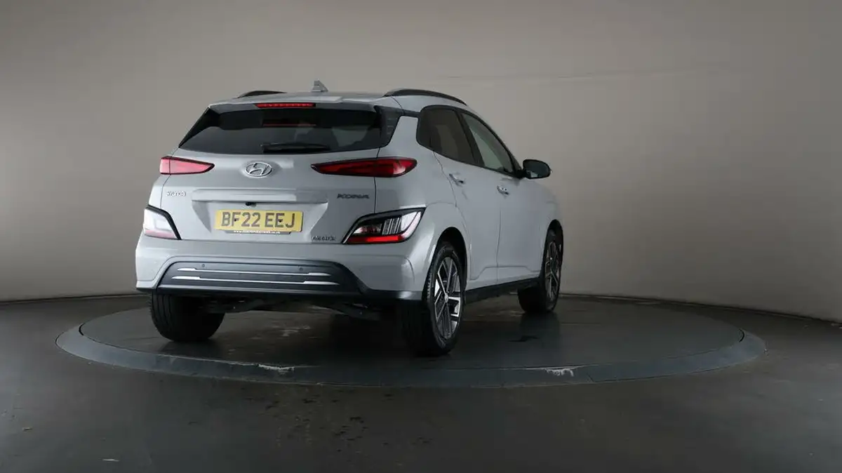 2022-hyundai-kona-e-premium-204ps-64kwh-7kw-obc-big-72
