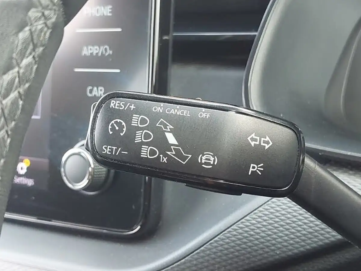 2020-skoda-scala-10-tsi-se-115ps-big-15