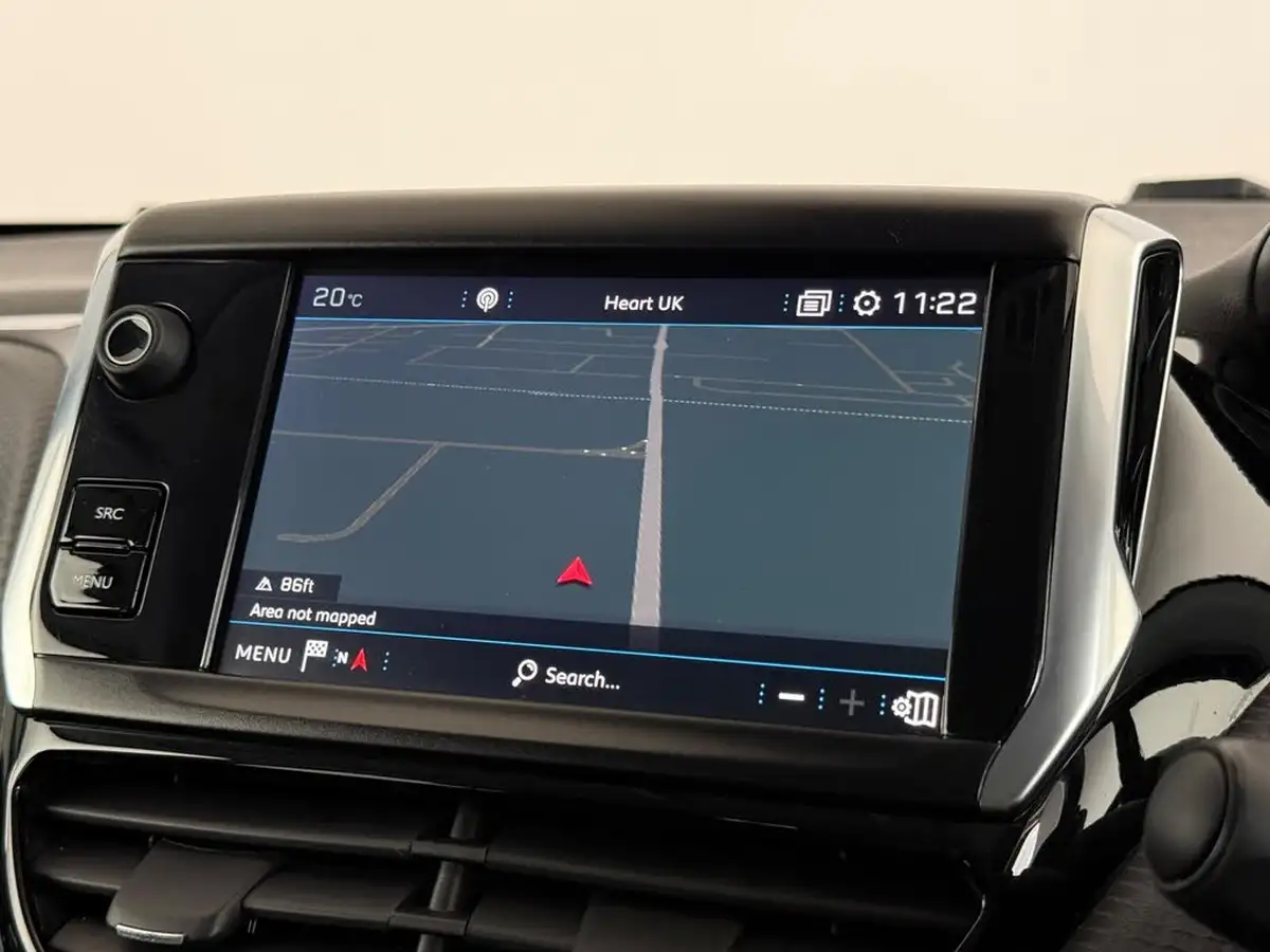 2019-peugeot-208-12-puretech-tech-edition-82bhp-big-30