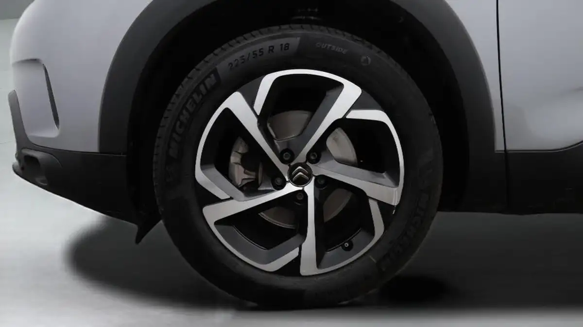2021-citroen-c5-aircross-12-puretech-shine-big-18
