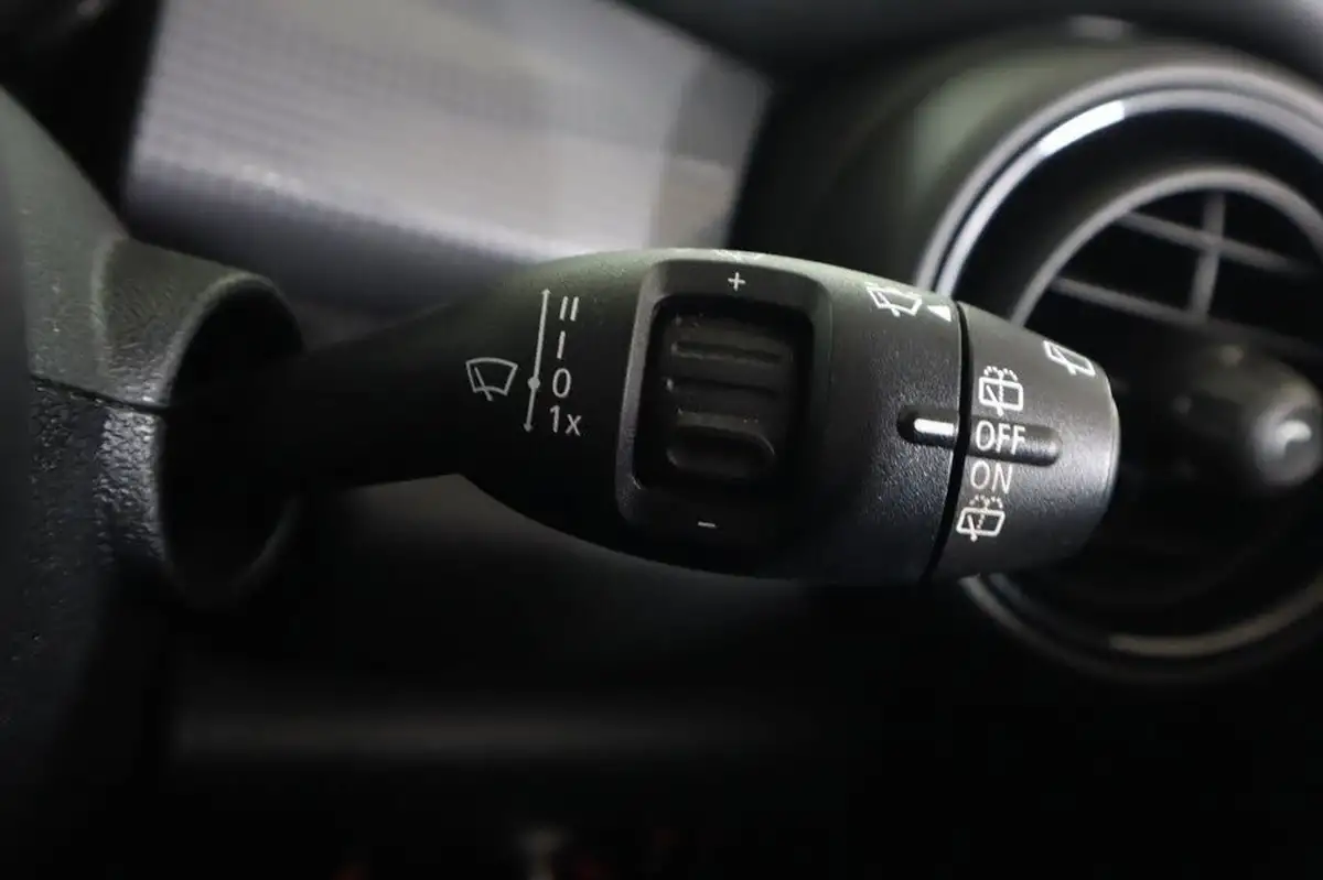 2016-mini-cooper-15-cooper-ss-hatchback-3d-big-19