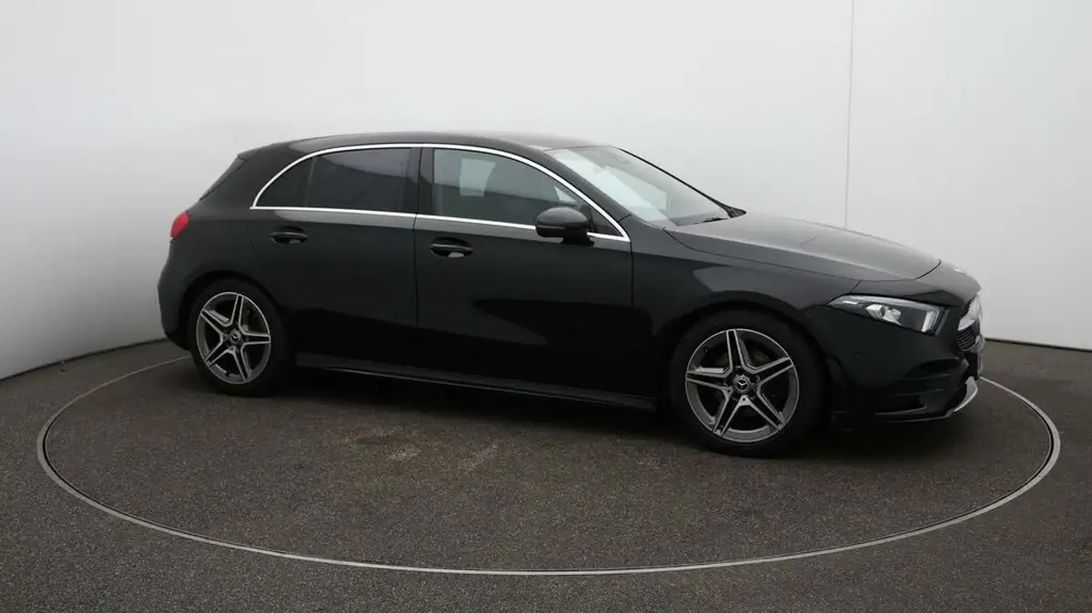 2020-mercedes-benz-a-class-13-a200-amg-line-executive-hatchback-5d-big-47