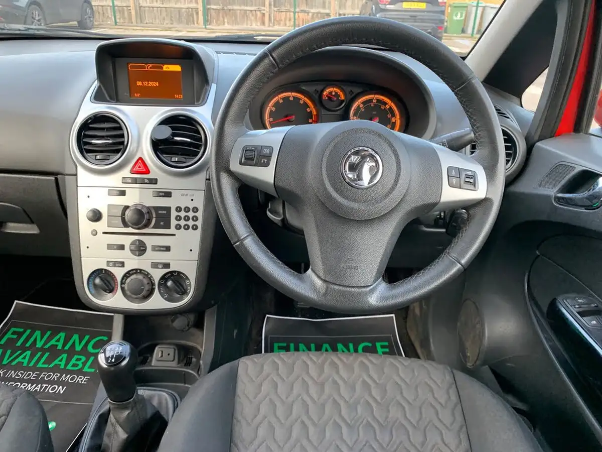 2013-vauxhall-corsa-12-energy-16v-3d-big-16