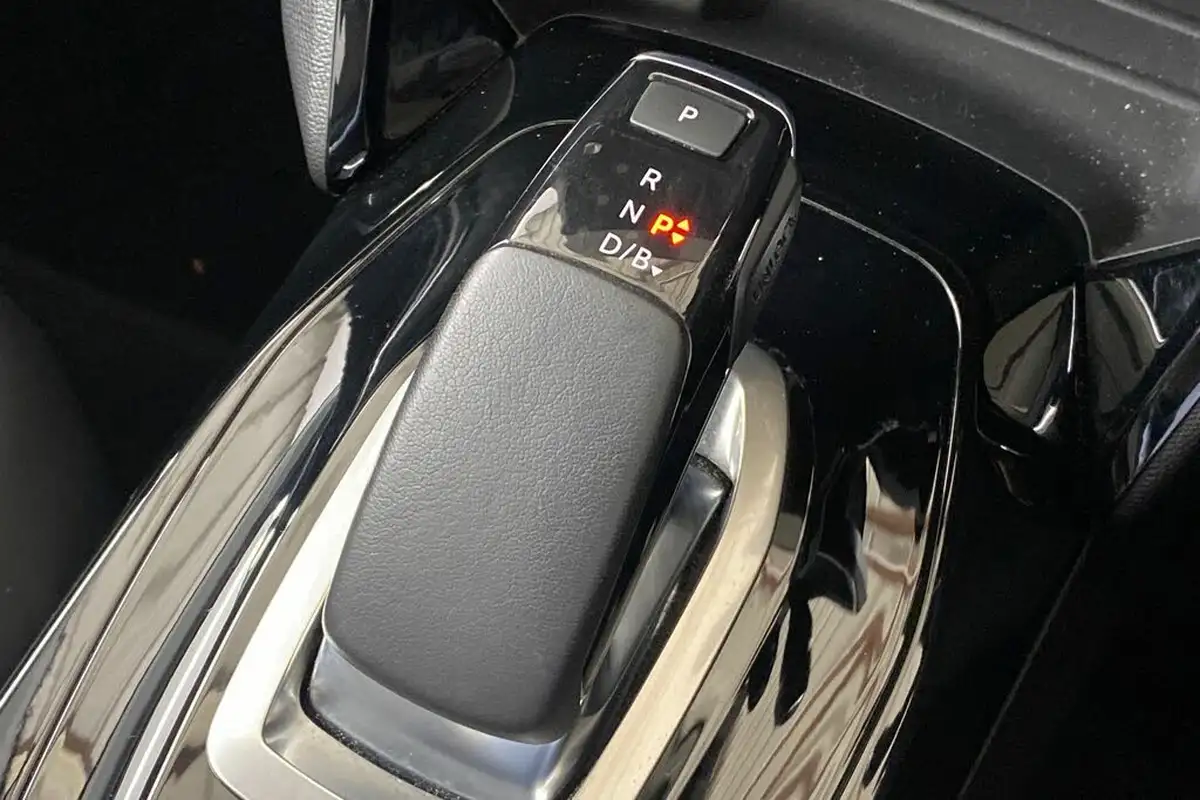2021-peugeot-208-e-allure-premium-50kwh-big-34