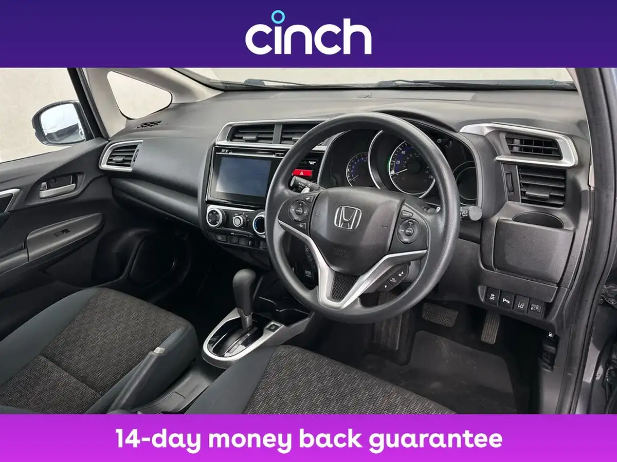 2017-honda-jazz-13-i-vtec-se-cvt-big-8