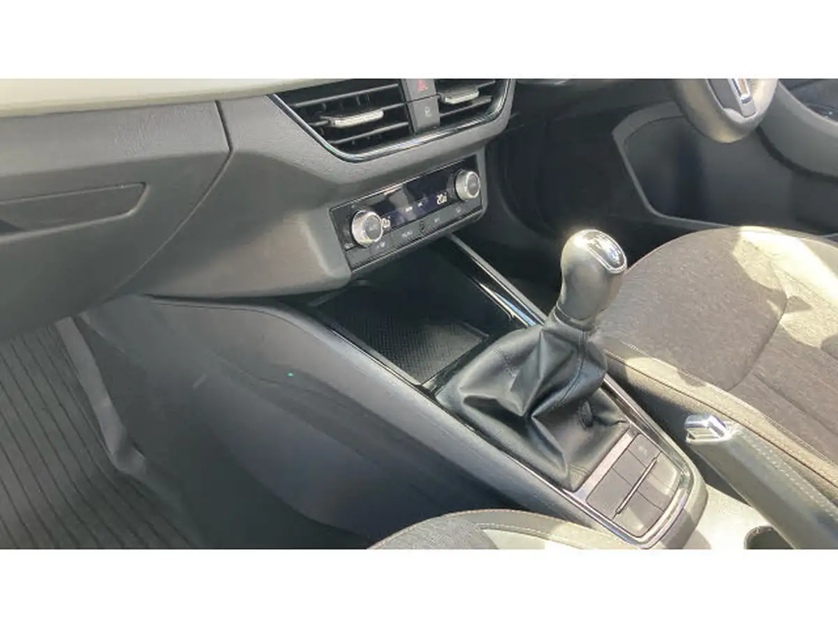 2020-skoda-kamiq-10-tsi-se-l-115ps-big-12